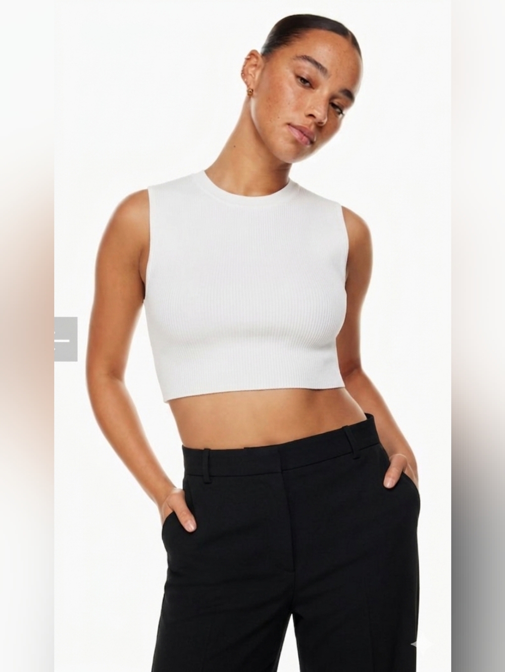 Aritzia Babaton Sculp Knit Muscle Cropped Tank White ptp 17.5"  size 2XL